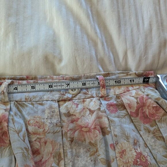 Ralph Lauren Vintage linen shorts size 4P. Spring colors. - Picture 6 of 6